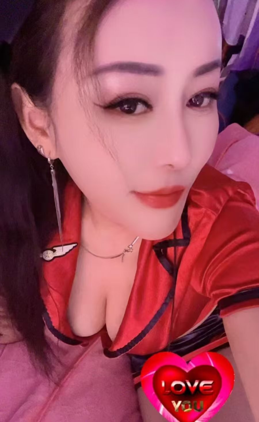 616898084.jpg